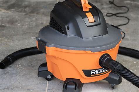 Ridgid 6 gallon shop vac - The RIDGID 12 Gal. NXT vac with detachable blower is a slim vac and unmatched in value - with the bonus of 2 tools in 1. Detach the powerhead, attach the blower wand and you have a powerful leaf blower that outperforms the most dedicated in the market. The 6.0 peak horsepower motor is engineered for the Pro who needs the most power and …
